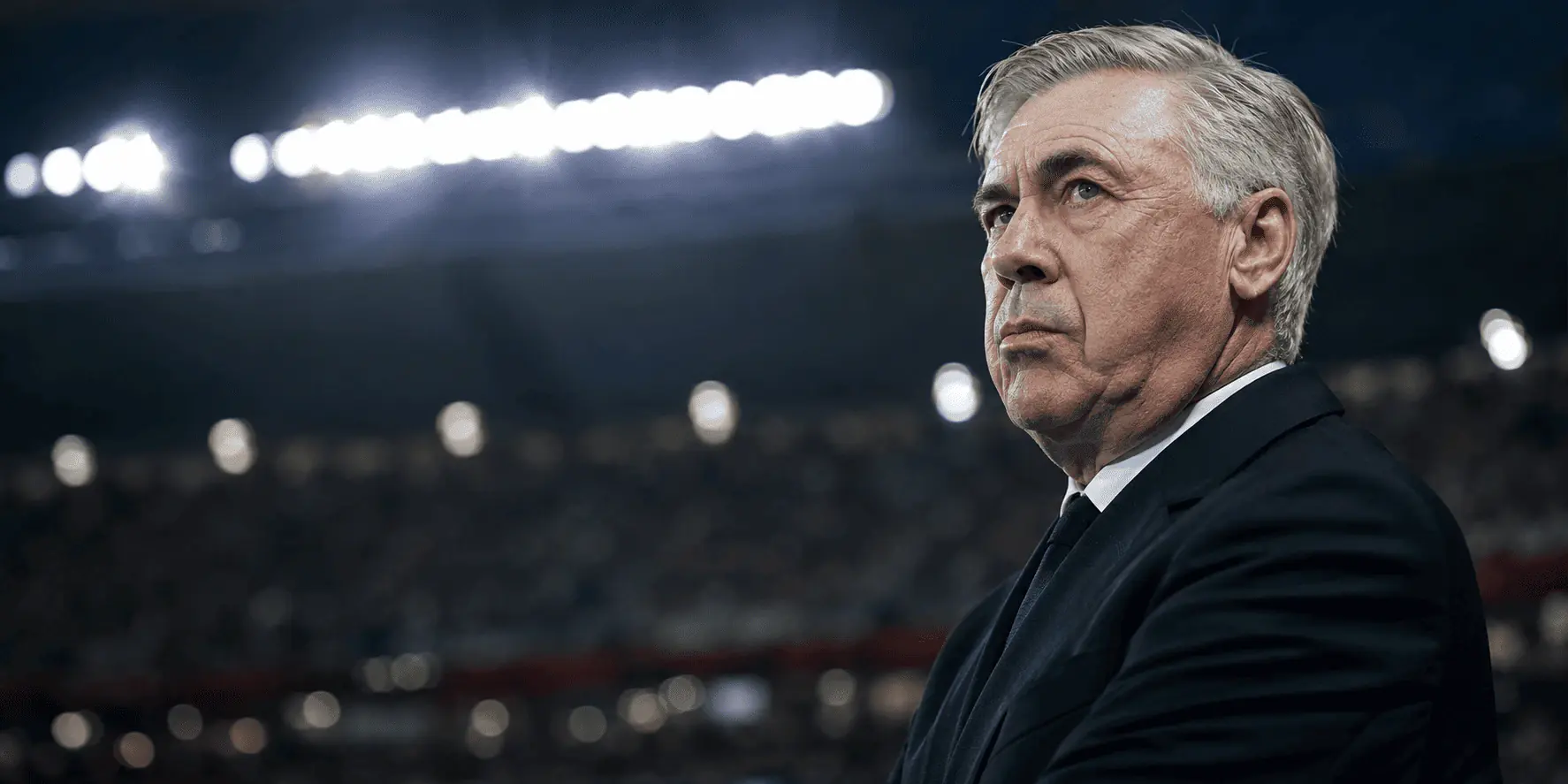 Carlo Ancelotti em estádio de futebol representando liderança de equipes de alta performance e gestão de times vencedores